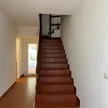 Villa L'hermitage- *