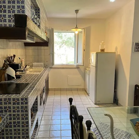 Villa L'hermitage- *